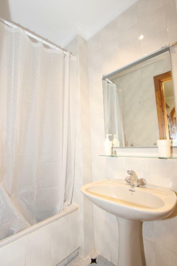 Viviendavelarde Apartment Malaga Exterior photo